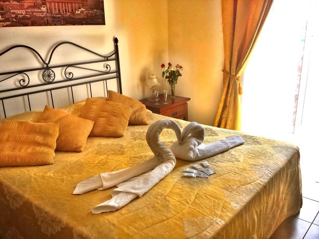 Kambal Inn Rome Room photo