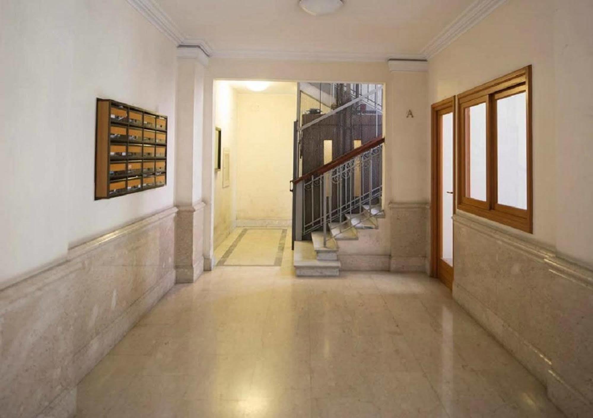 Kambal Inn Rome Exterior photo